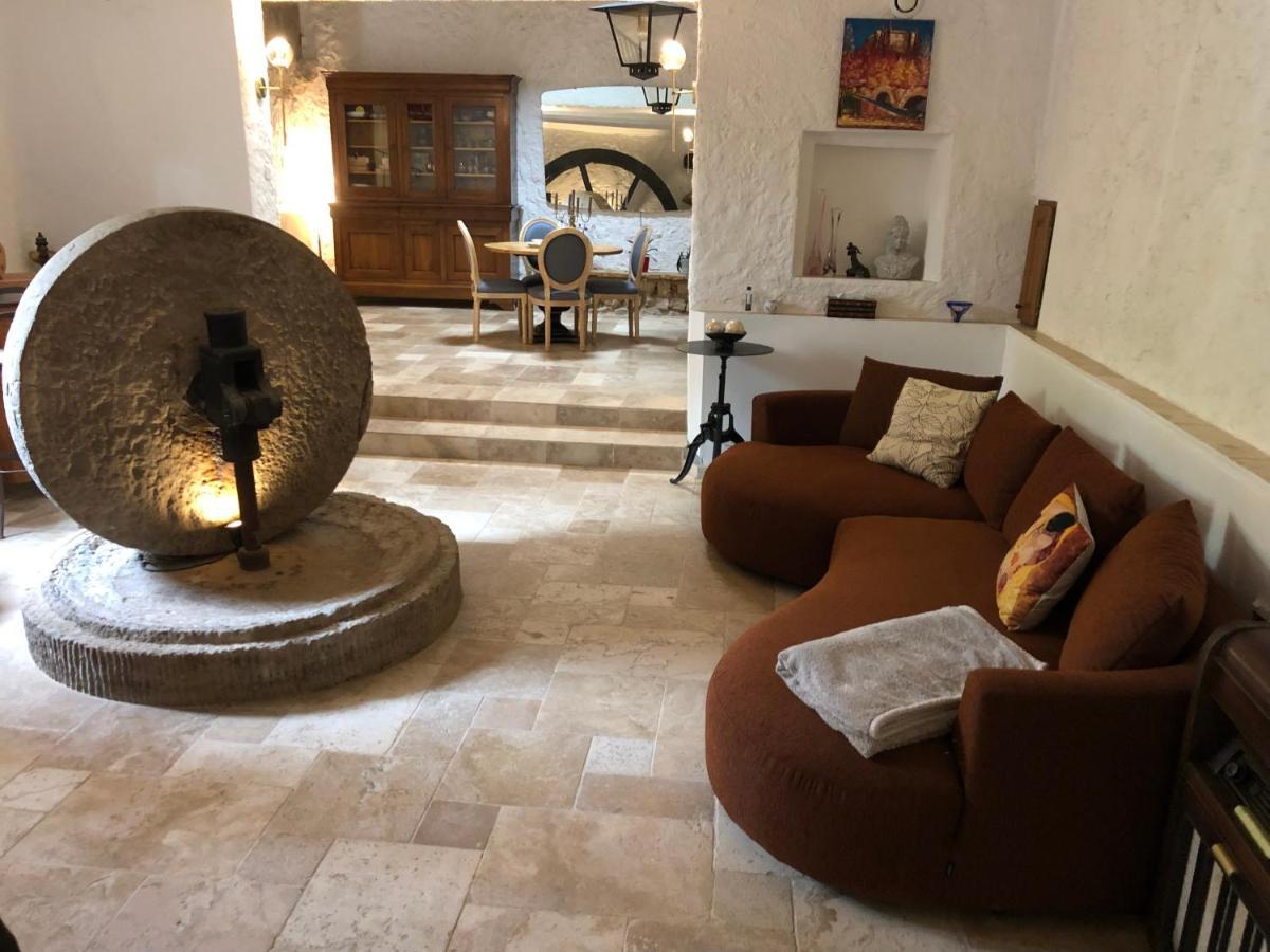 Moulin A Huile Chambre D'Hotes Vins-sur-Caramy Εξωτερικό φωτογραφία